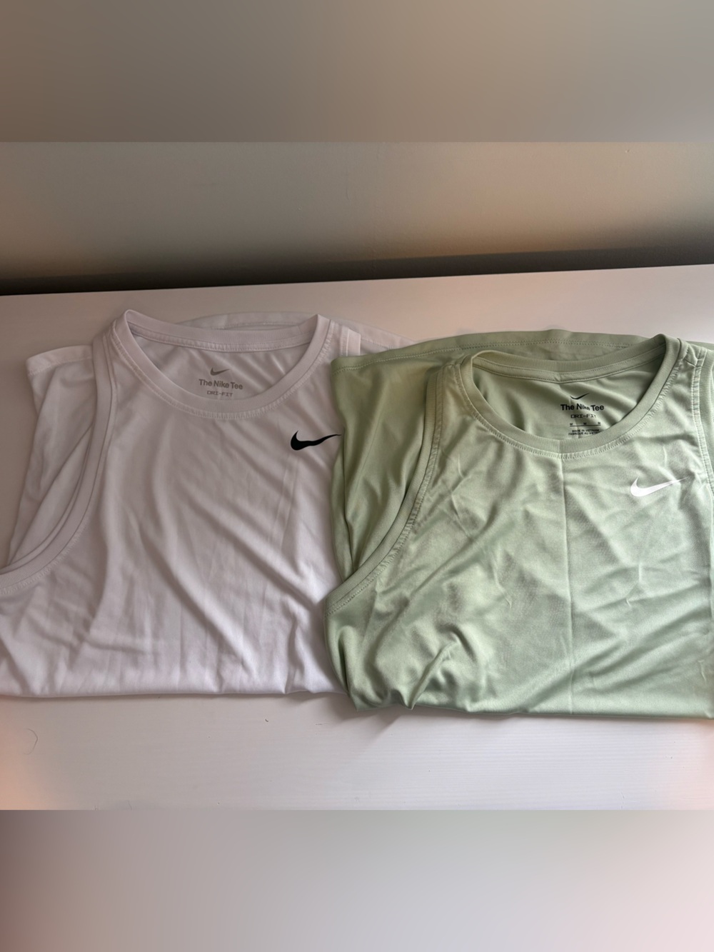 Nike Dri-FIT Tank Tops — White & Light Green hardly worn! Medium